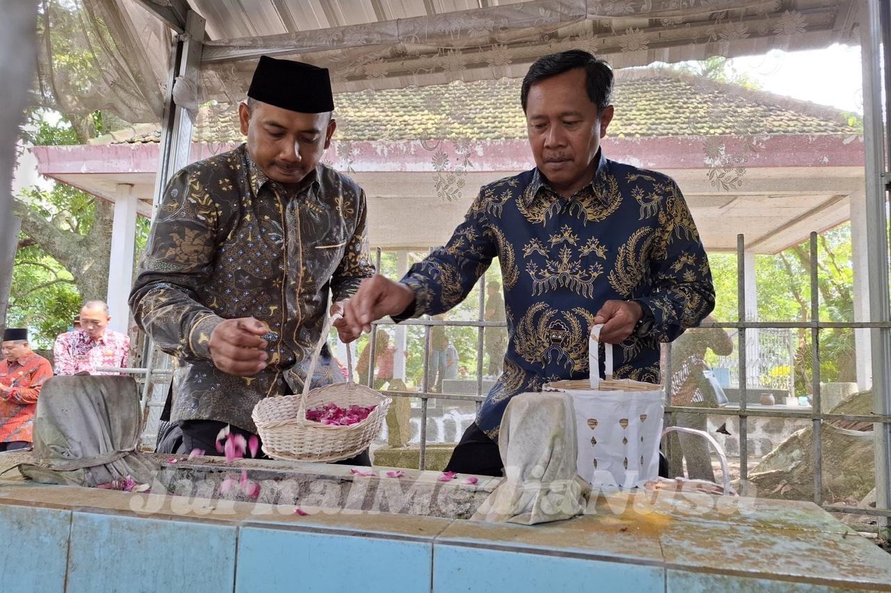 Foto/Gambar Berita