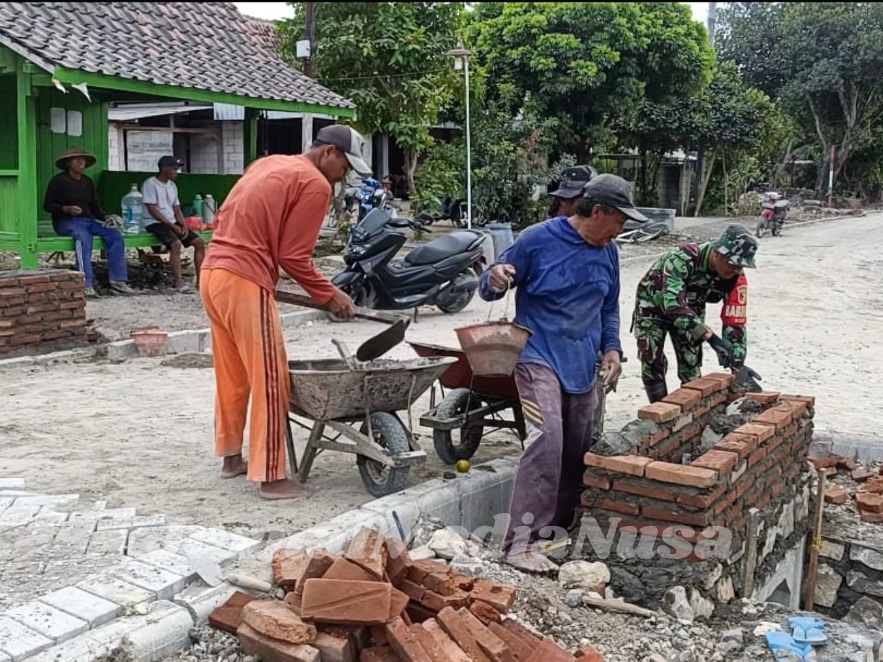 Foto/Gambar Berita
