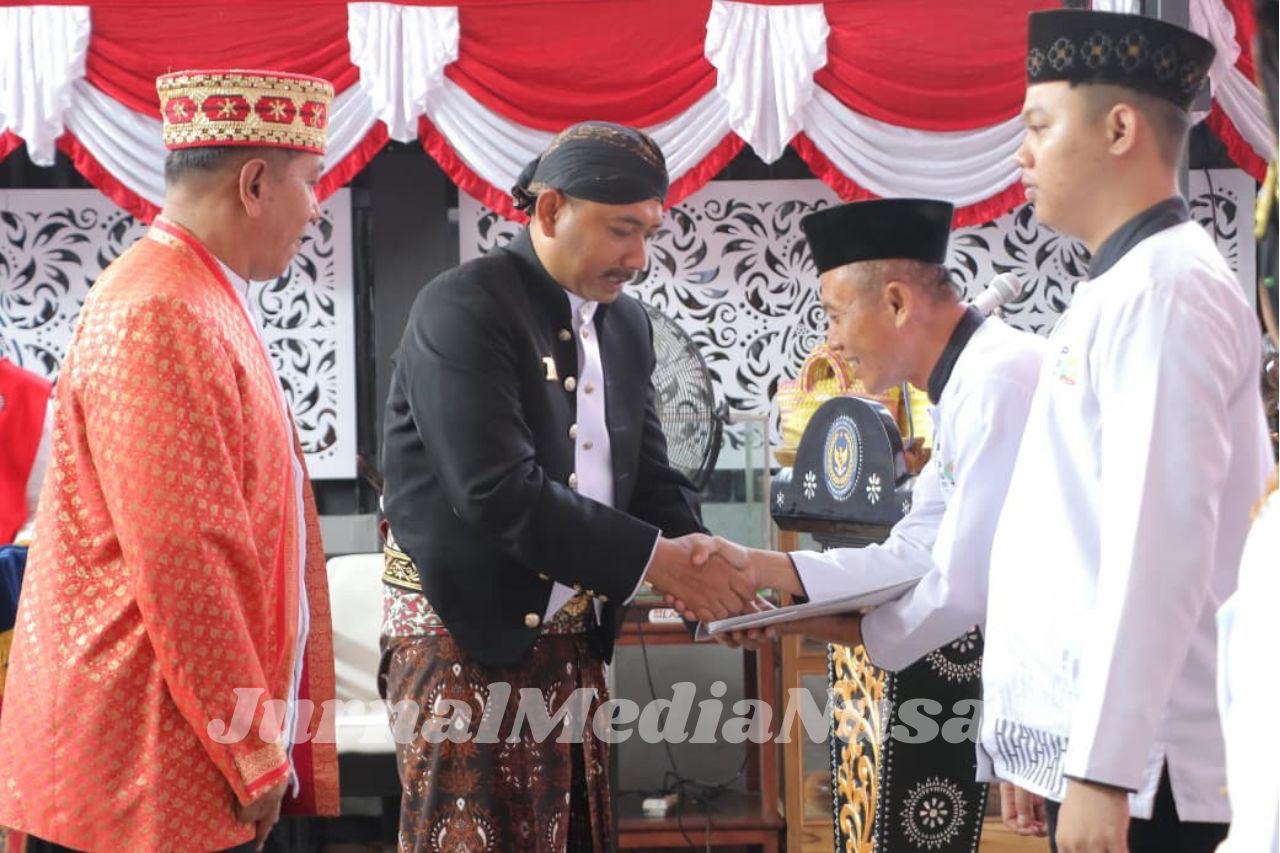 Foto/Gambar Berita
