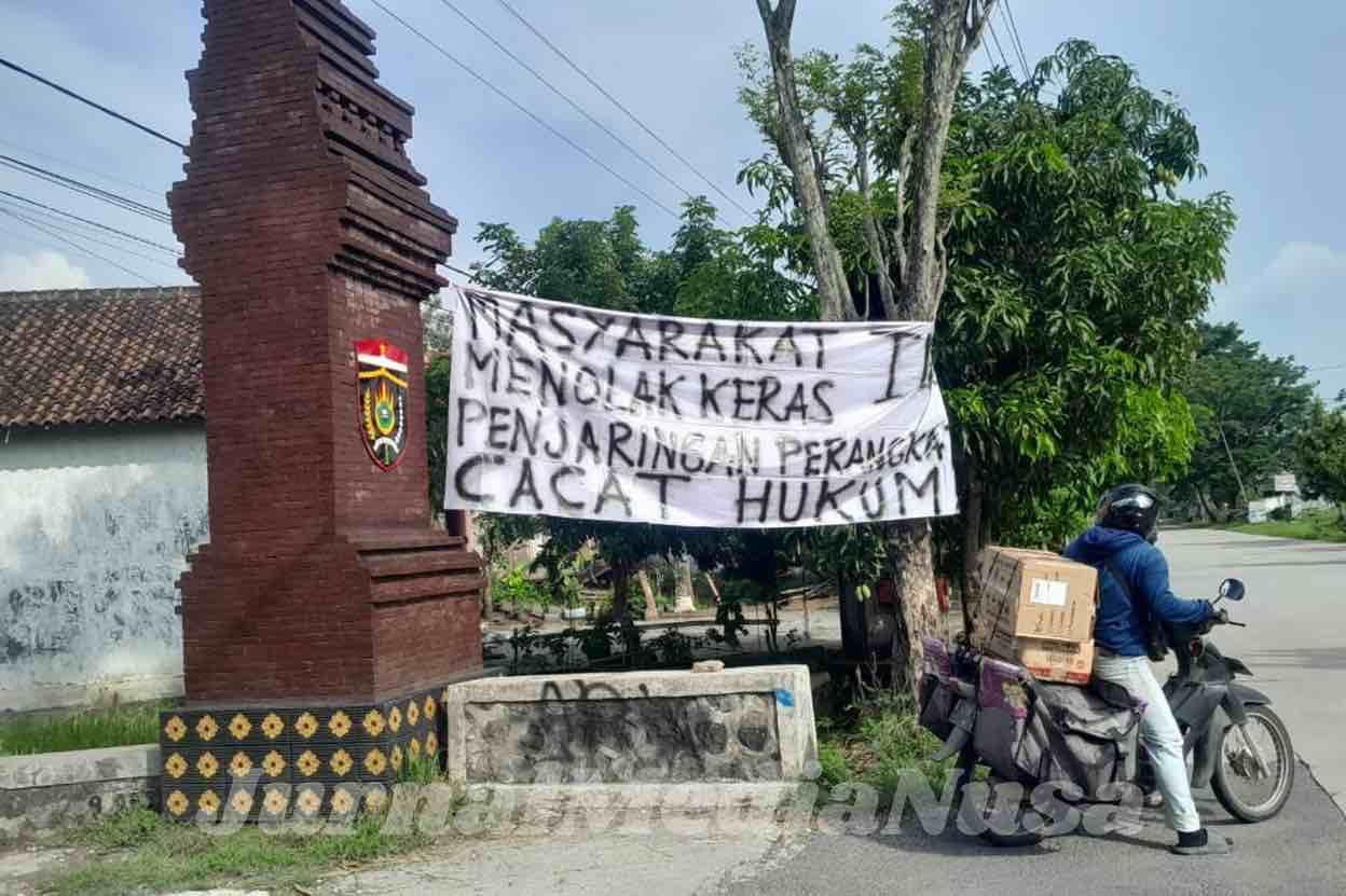 Diduga Sarat Nepotisme dan Cacat Hukum, Warga Desa Tirak Tolak Hasil Seleksi Sekdes